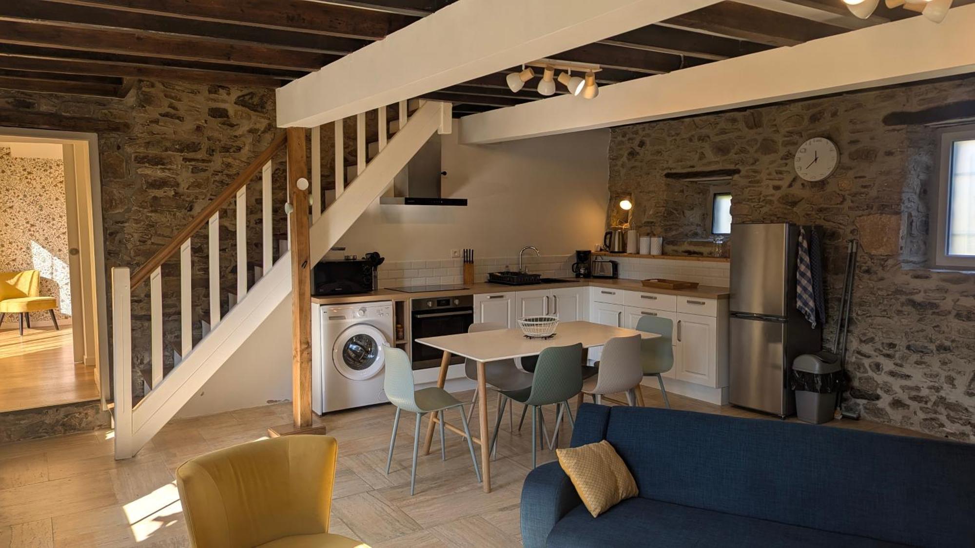 Maison Normande Proche De La Mer Et Des Lieux Touristiques Quettehou Exteriör bild